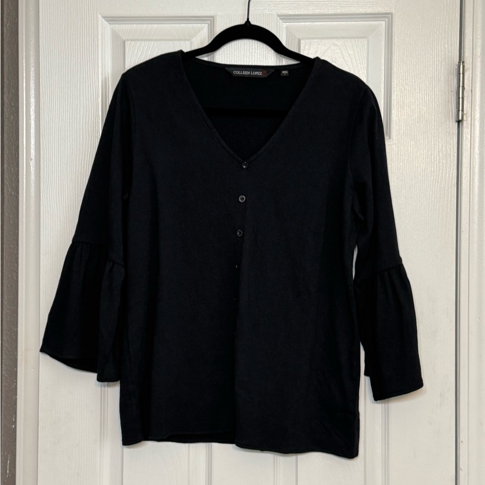 NWOT Coleen Lopez, HSN Black Relaxed Faux Buttoned Blouse Size Small
